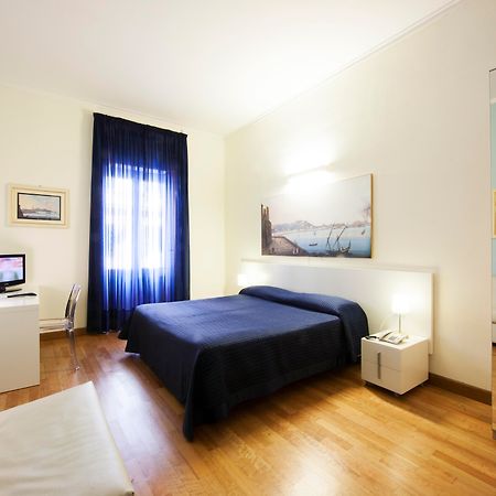 Rex Lifestyle Hotel Неаполь Номер фото