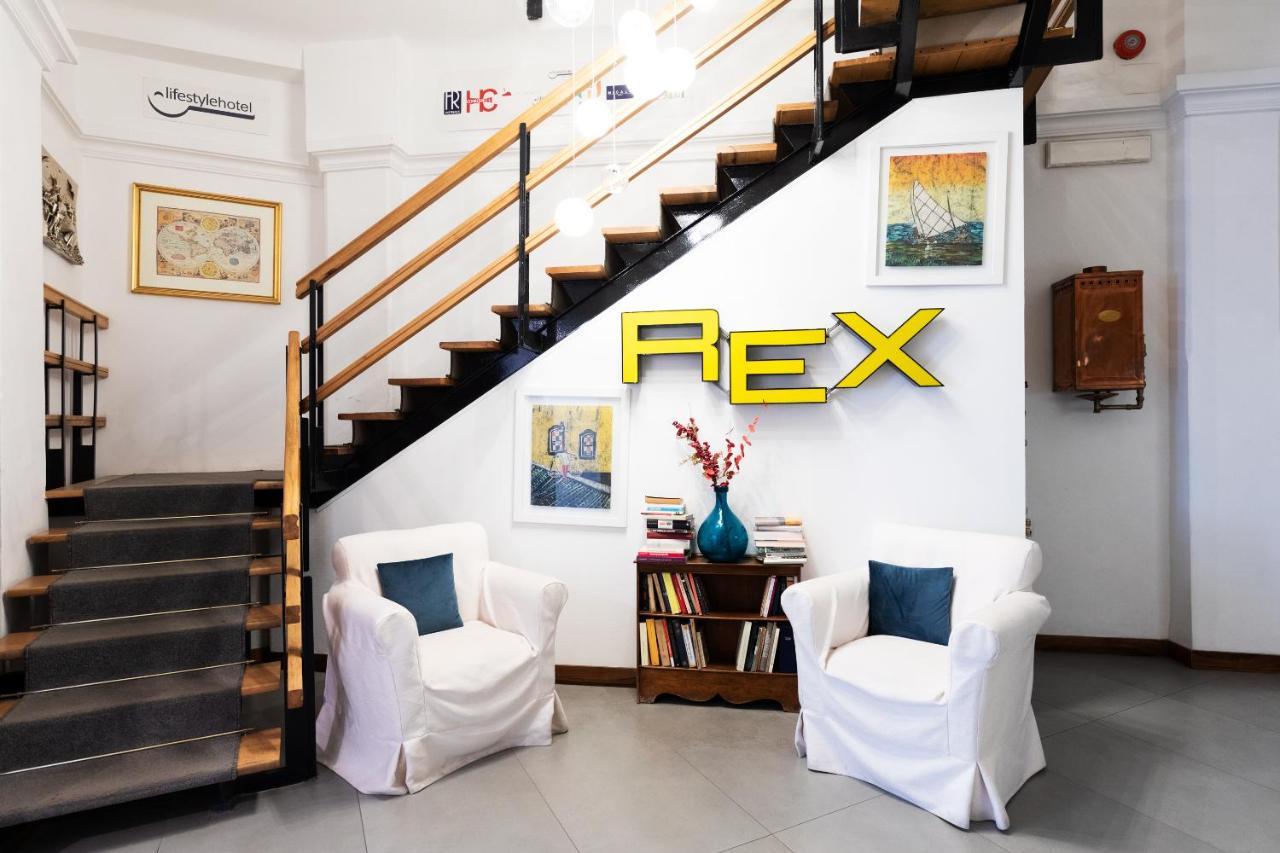 Rex Lifestyle Hotel Неаполь Экстерьер фото
