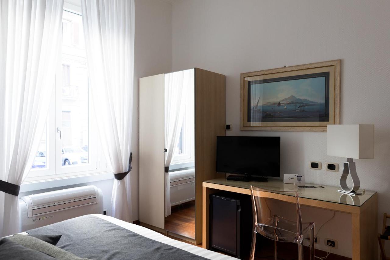 Rex Lifestyle Hotel Неаполь Экстерьер фото