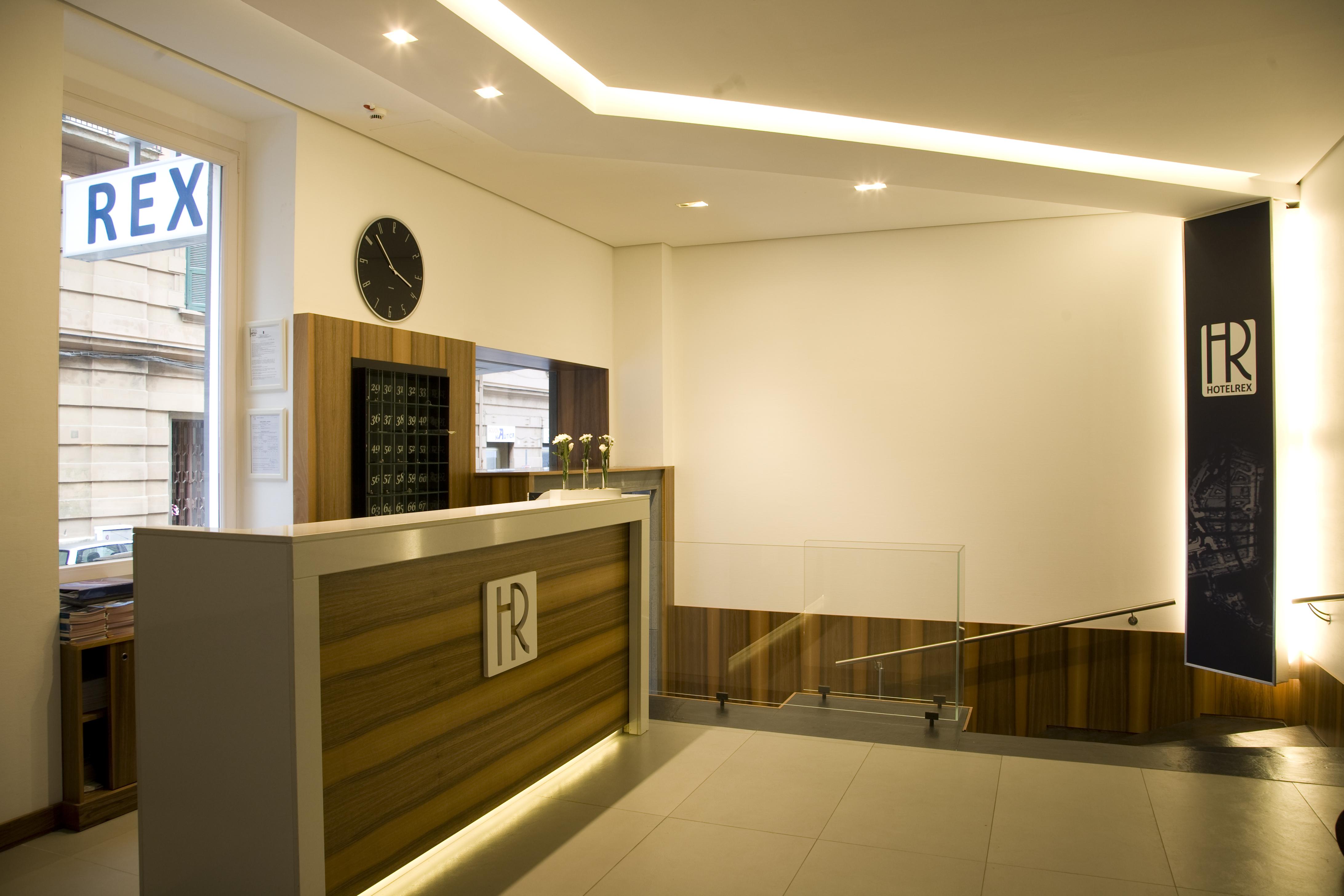 Rex Lifestyle Hotel Неаполь Экстерьер фото