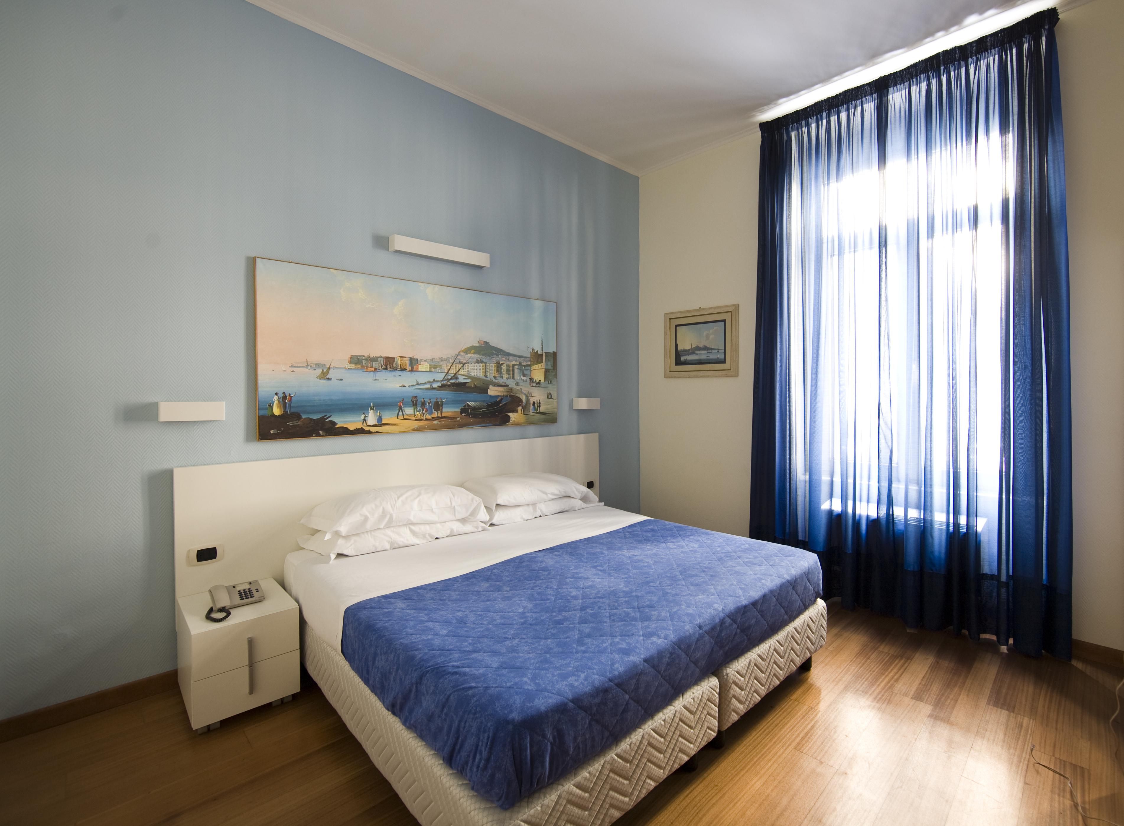 Rex Lifestyle Hotel Неаполь Экстерьер фото